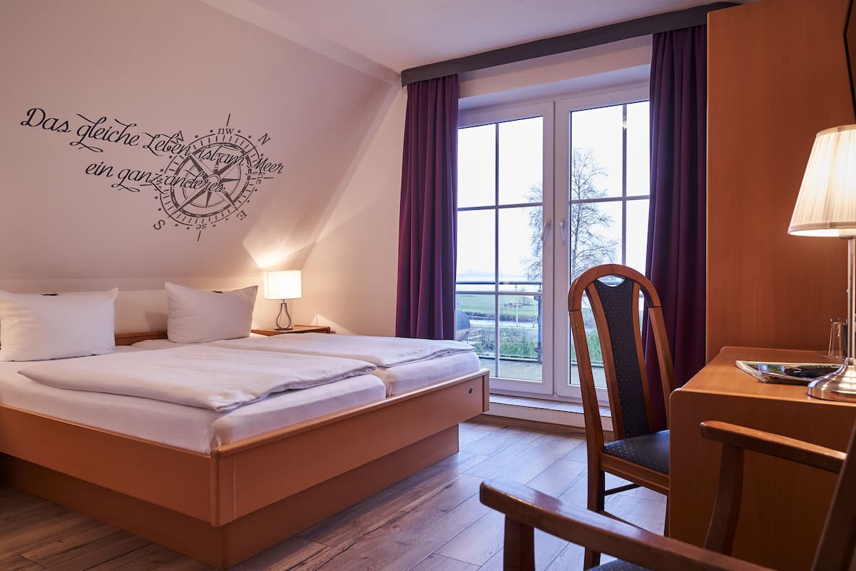 Doppelzimmer, Balkon, Seeblick (KZ)