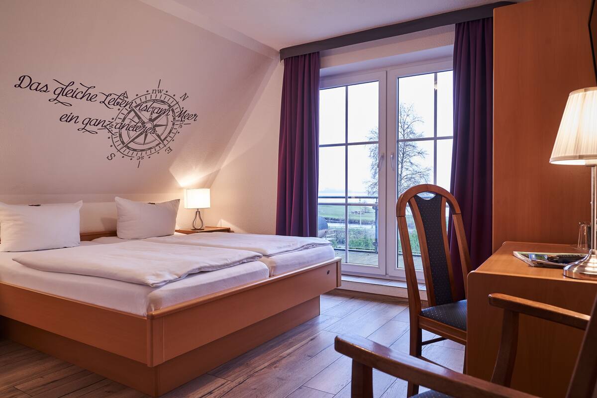Double Room, Balcony, Lake View (KZ) | In-room safe, cribs/infant beds, rollaway beds, free WiFi