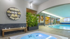 Bain à remous intérieur