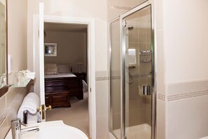 Suite Supérieure (Russell) | Salle de bain