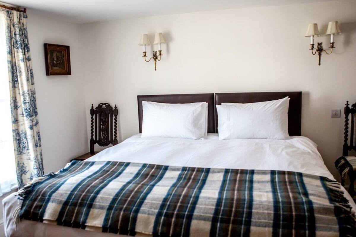 Chambre Double Supérieure, salle de bains attenante | Vue depuis l’hébergement
