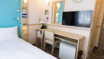 Skrivbord, gratis wi-fi och sängkläder