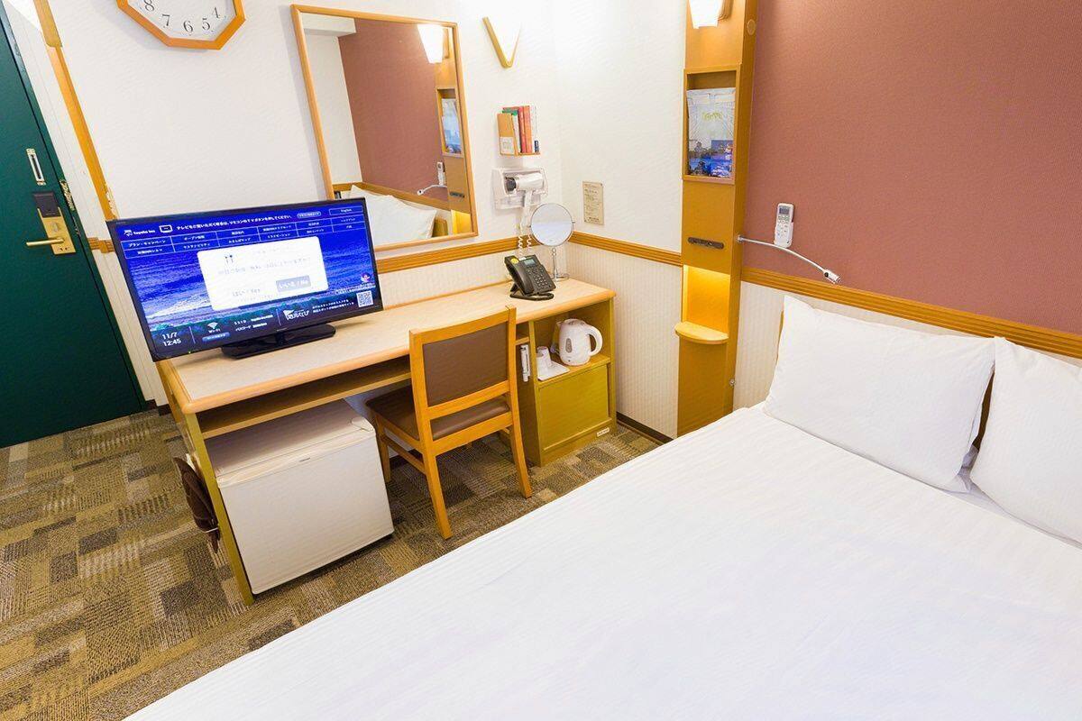 書桌、熨斗/熨衣板、免費無線上網、床單