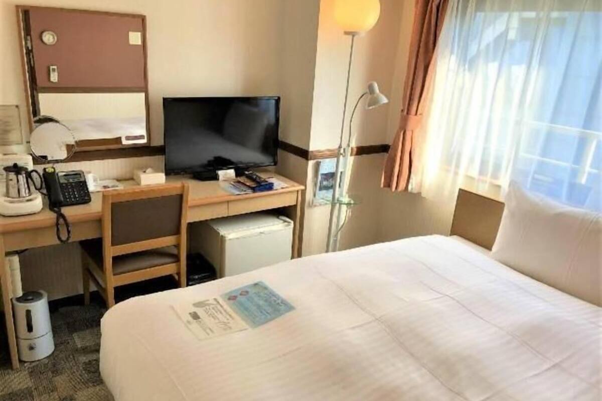 書桌、熨斗/熨衣板、免費無線上網、床單