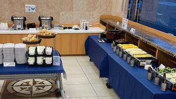 Free daily buffet breakfast
