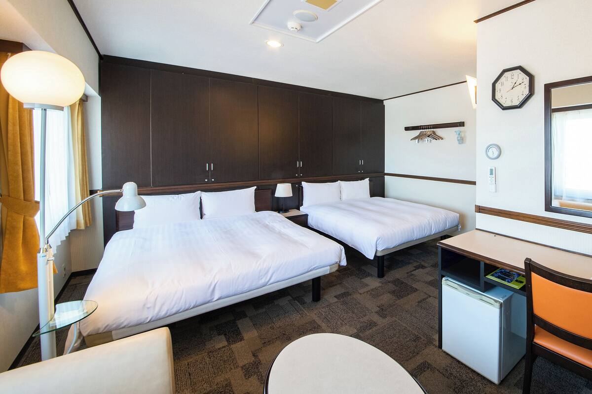 deluxe twin room, non smoking | 1 bedroom, free wifi