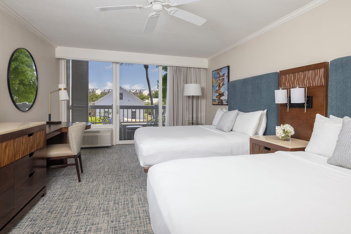 2 bedrooms, in-room safe, individually decorated, individually furnished