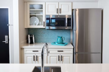 2 bedrooms, in-room safe, individually decorated, individually furnished at Opal Key Resort & Marina, Key West