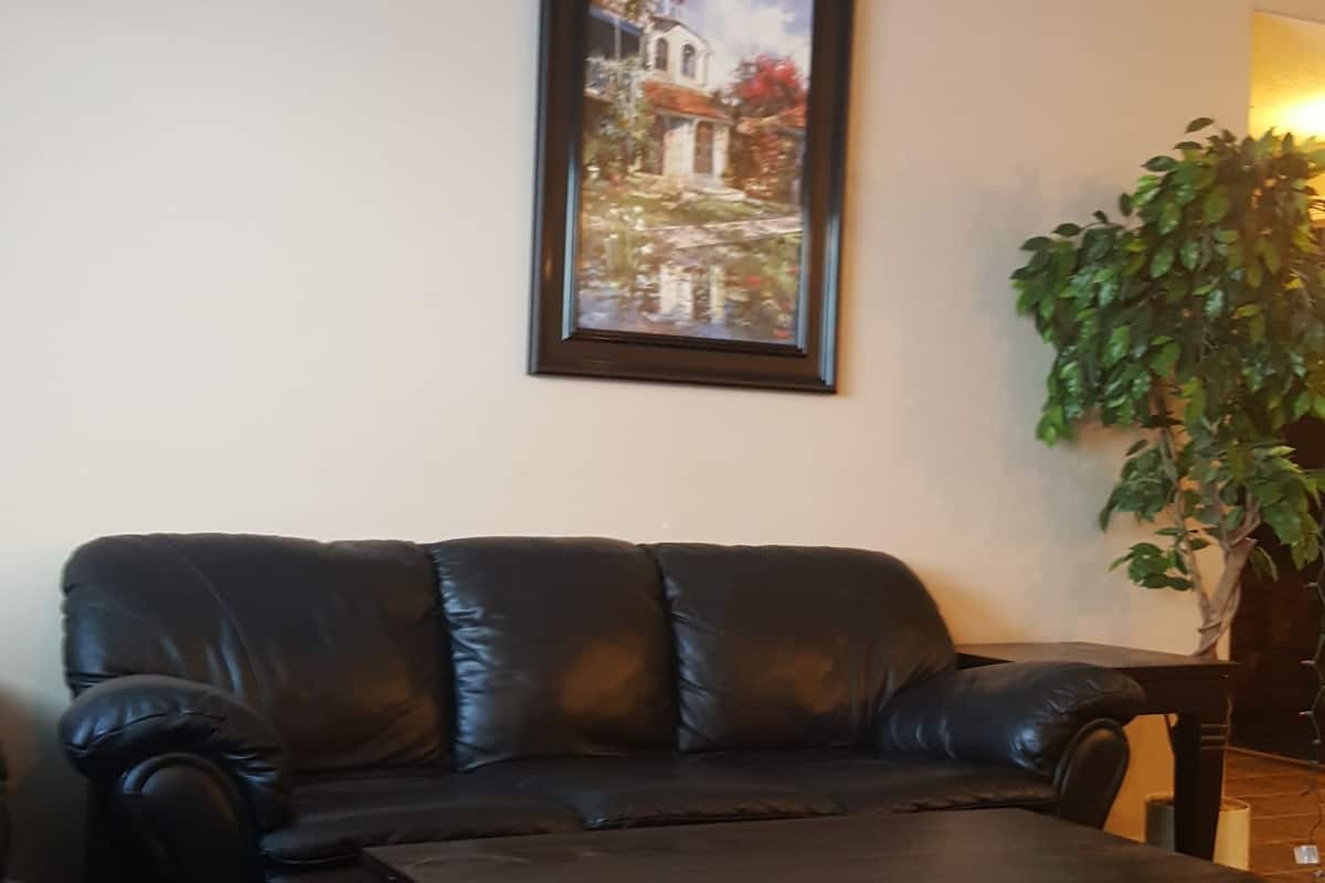 Suite | Living area