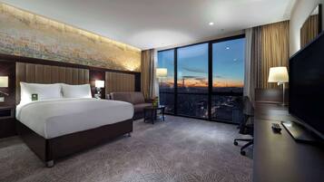 Ropa de cama de alta calidad, colchones con efecto memoria y minibar