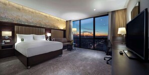 Habitación familiar, 1 cama de matrimonio (Deluxe) | Ropa de cama de alta calidad, colchones viscoelásticos, minibar