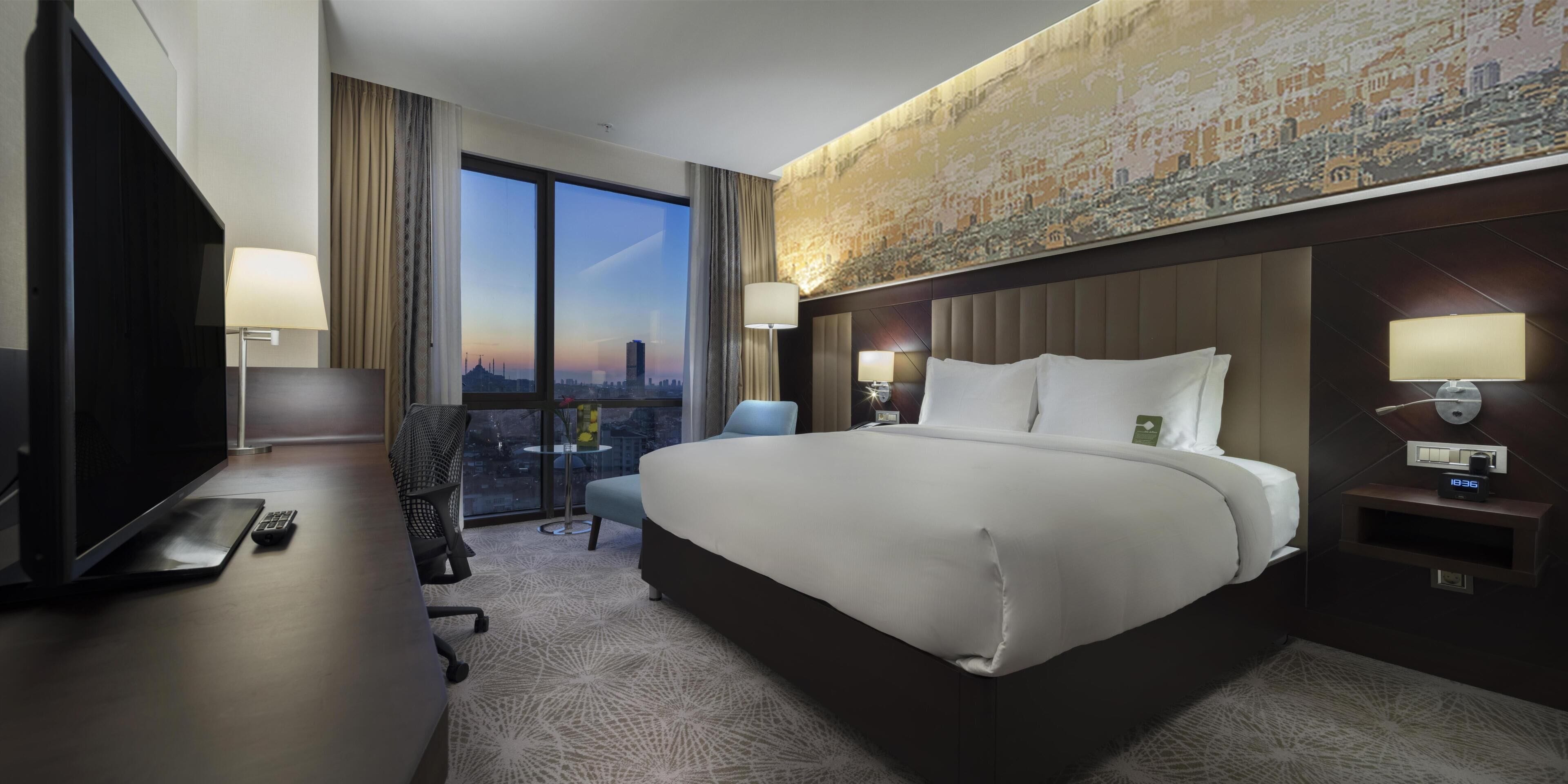 Habitación, 1 cama King size | Ropa de cama de alta calidad, camas con efecto memoria y minibar 