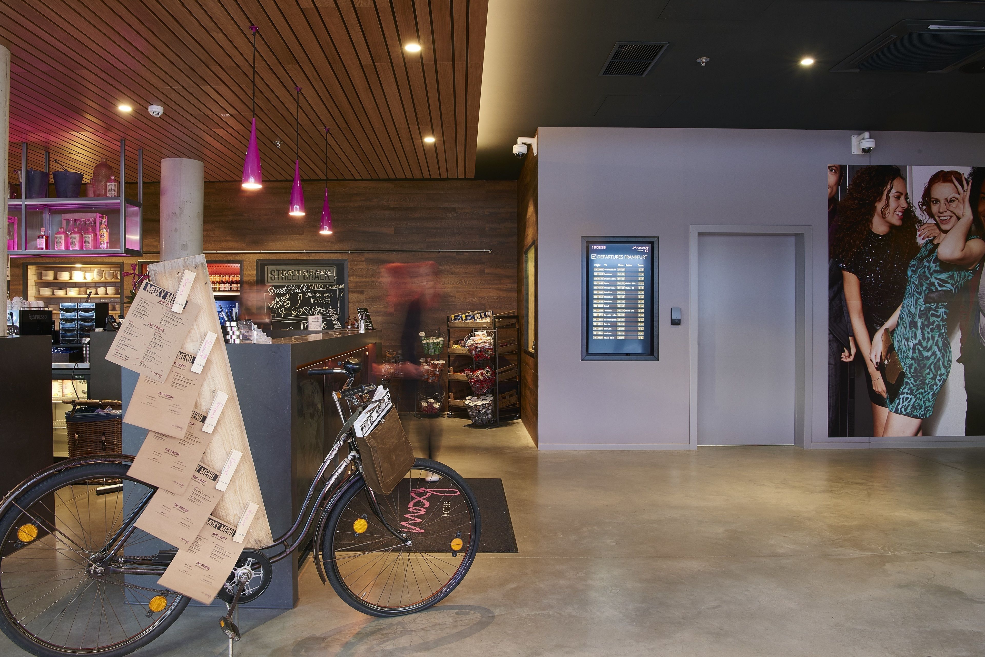 Foto - Moxy Frankfurt Airport