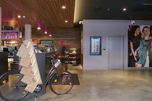 Mostrador para check-in y check-out