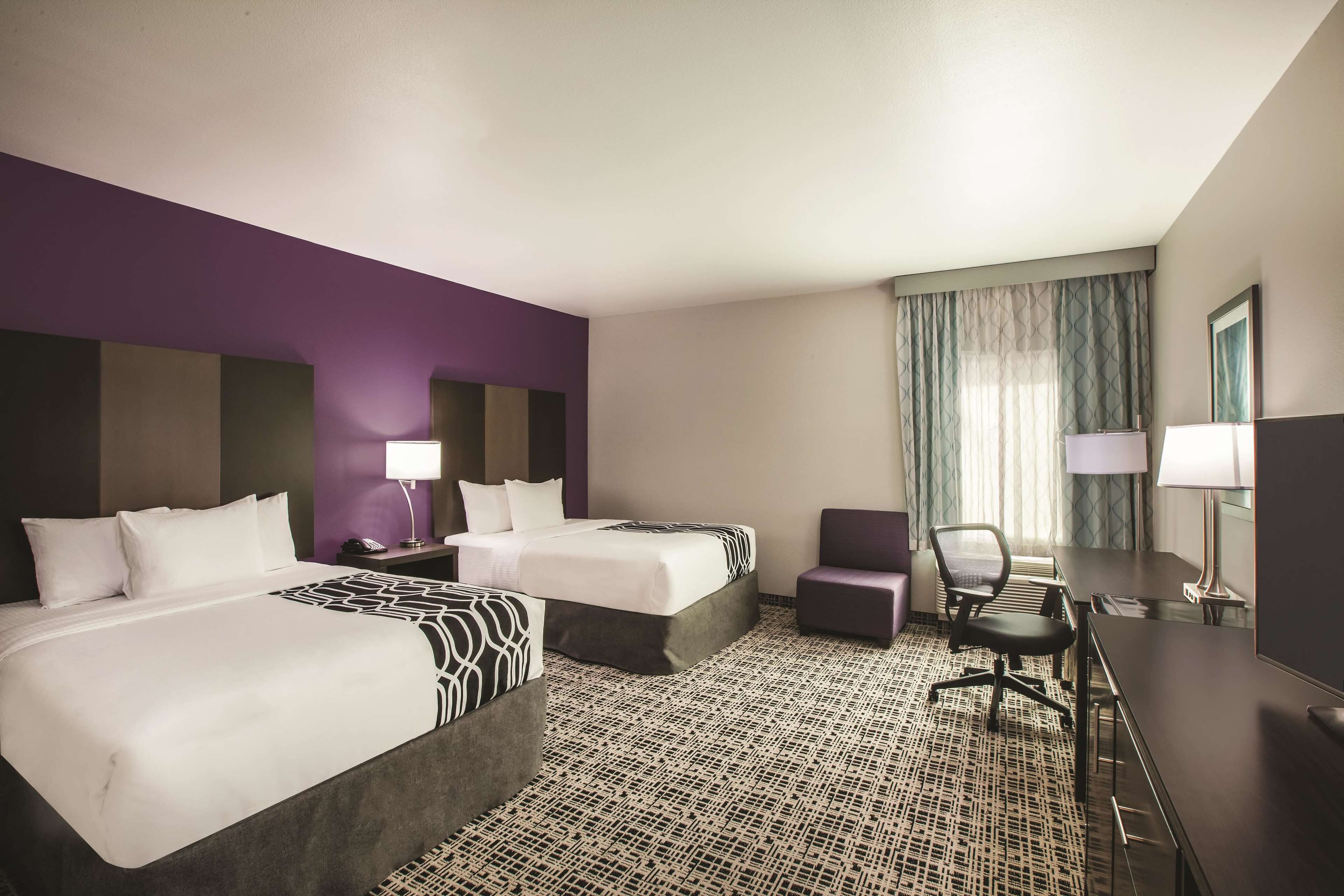 room, 2 queen beds, accessible, non smoking (mobility,hearing,tub w/grab bars) | desk, iron/ironing board, free cots/infant beds, free wifi