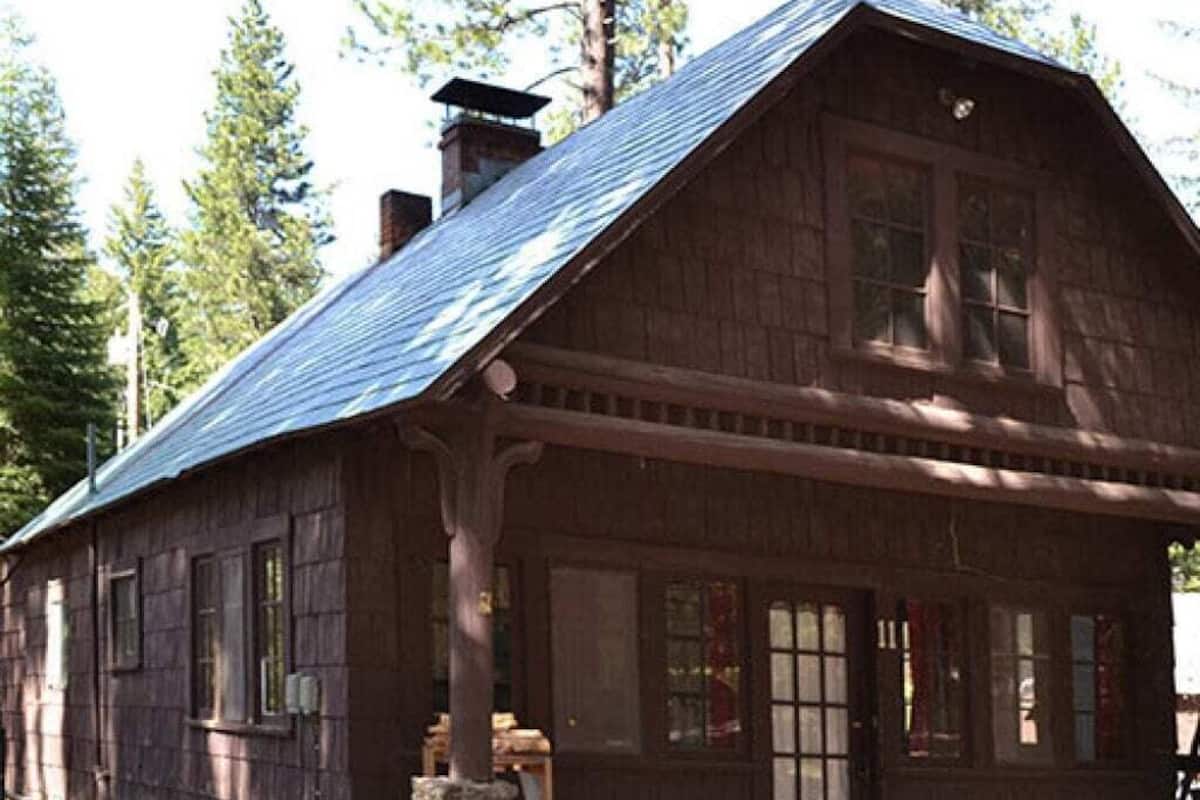 Huisje, 2 slaapkamers, keuken (Cabin22,The TMA's House, Pet Friendly) | 2 slaapkamers, beddengoed