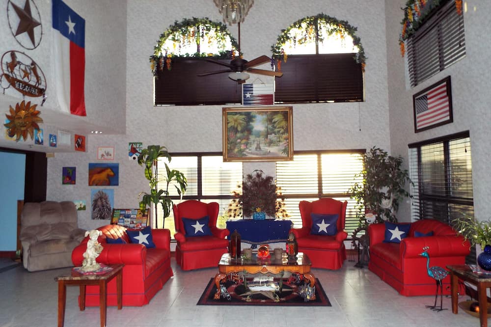 Texas Inn Harlingen