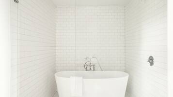 Suite, 1 King Bed (Spa) | Bathroom | Designer toiletries, hair dryer, bathrobes, towels
