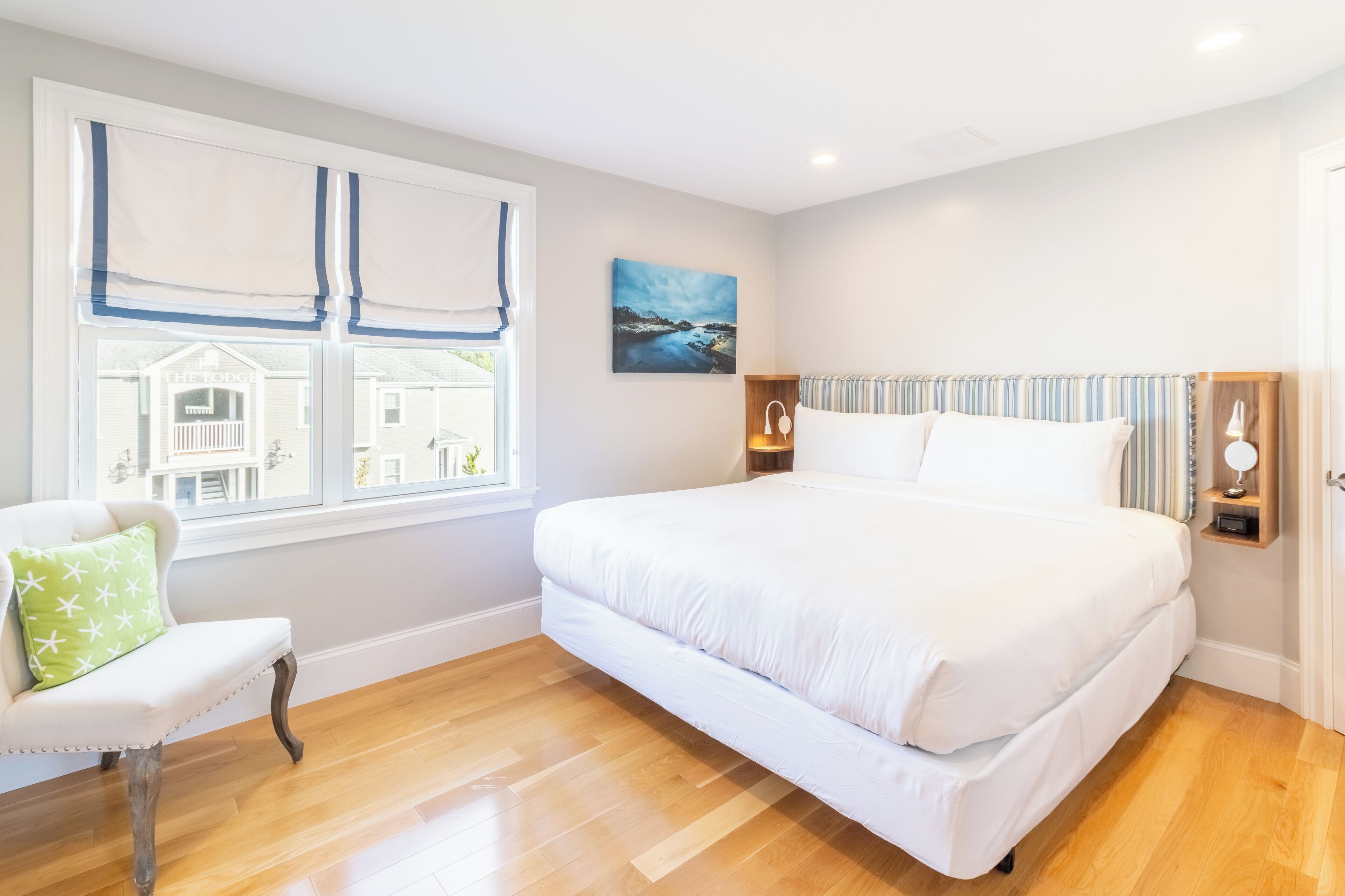 suite, 1 bedroom, fireplace (no pets) | iron/ironing board, free wifi, bed sheets