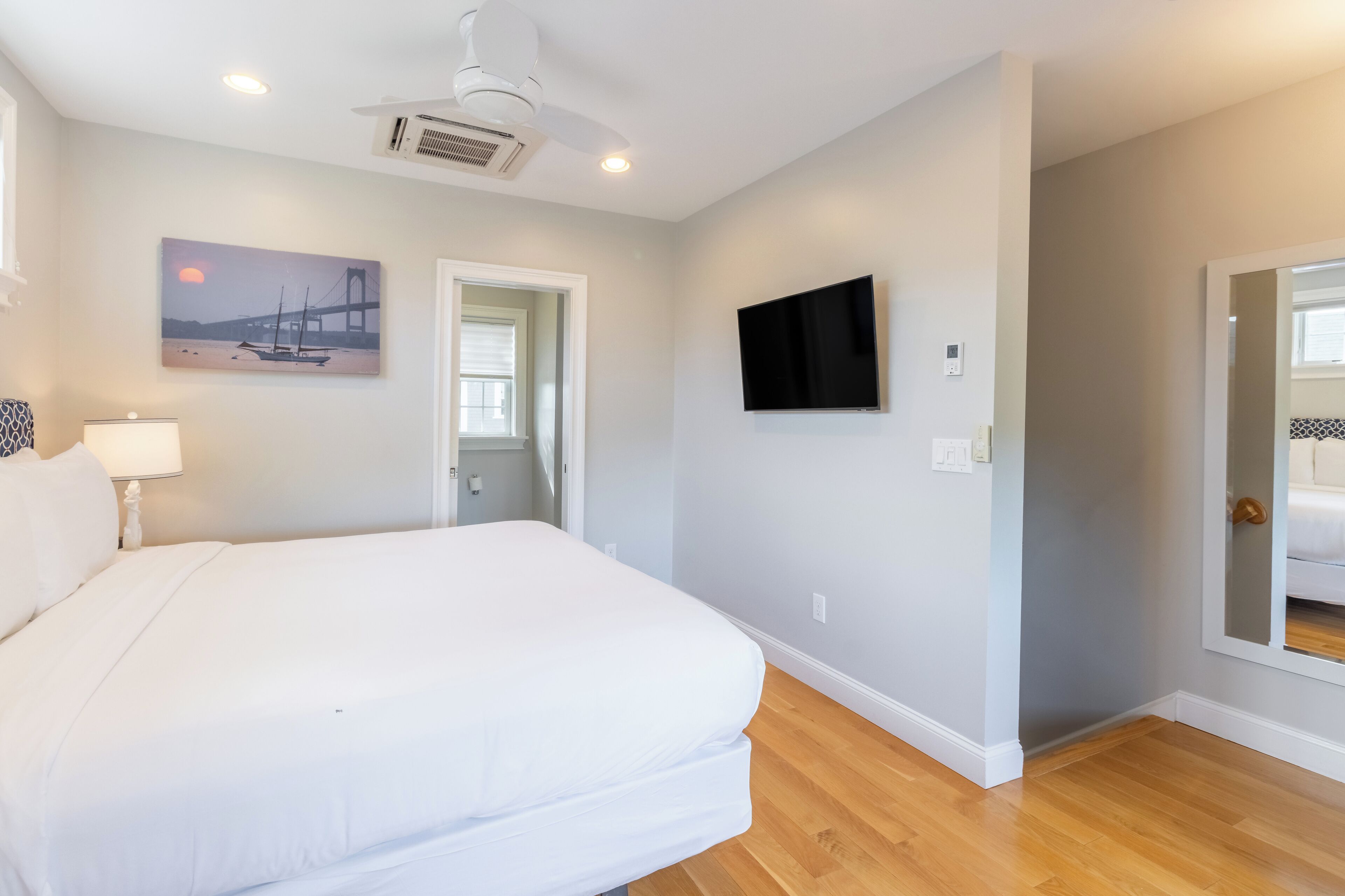 cottage, 1 bedroom, kitchen (pet friendly) | iron/ironing board, free wifi, bed sheets