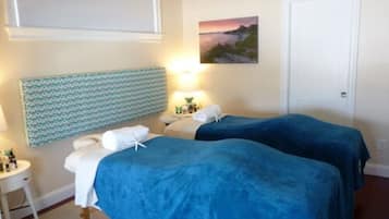 Couples treatment rooms, hot stone massages, deep-tissue massages