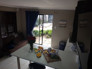 Habitación de lujo con 1 cama doble o 2 individuales, 1 habitación | Vistas desde la habitación