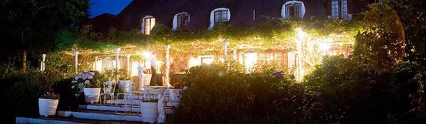 Porch - Rawdons (Nottingham Road)