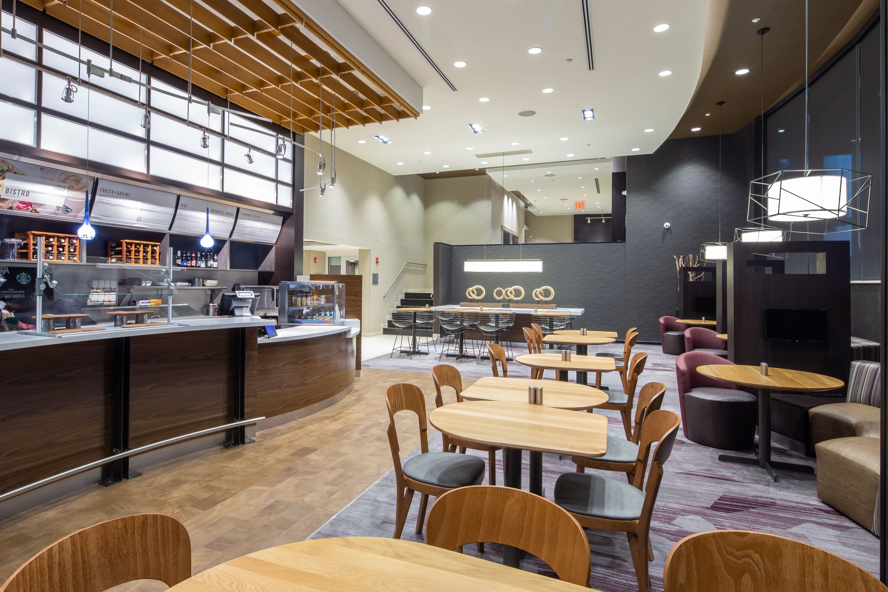 breakfast and dinner served, american cuisine