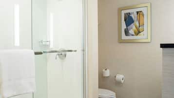 Suite, 1 King Bed with Sofa bed | Bathroom | Eco-friendly toiletries, hair dryer, towels, soap