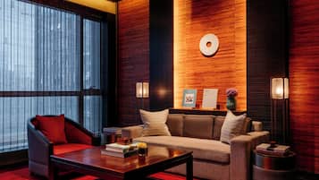 3 ห้องอาหาร, บริการอาหารเช้า อาหารกลางวัน อาหารเย็น, อาหารจีน