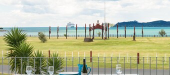 Waitangi Beach House