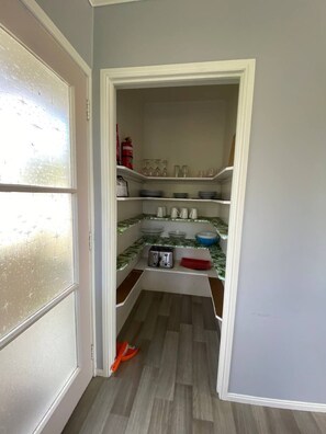 Family House, 4 Bedrooms, Partial Ocean View | Private kitchen | Full-size fridge, microwave, oven, stovetop - Waitangi Beach House (Paihia)