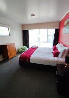 Family House, 2 Bedrooms, Partial Ocean View | Beach/ocean view - Waitangi Beach House (Paihia)
