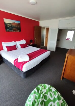 Family House, 2 Bedrooms, Partial Ocean View | View from room - Waitangi Beach House (Paihia)