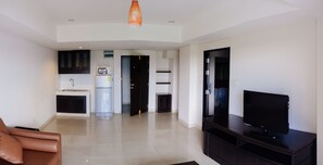 Living area - Laidback Place Apartment (Bangkok)