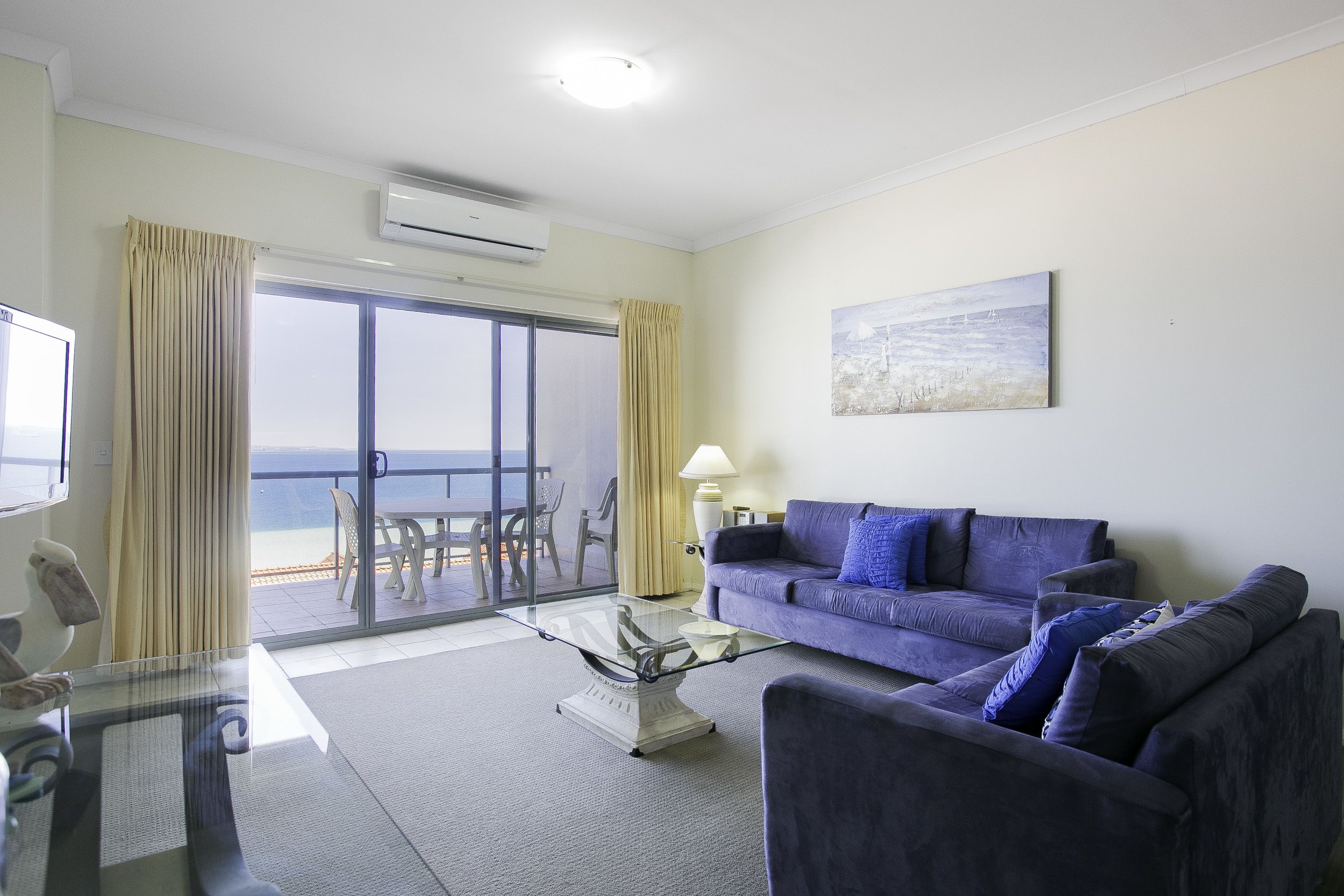 3-Bedroom Ocean View Apartment | Iron/ironing board, free cots/infant beds, free WiFi, bed sheets