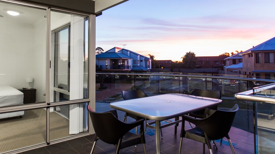 Reflections by Rockingham Apartments