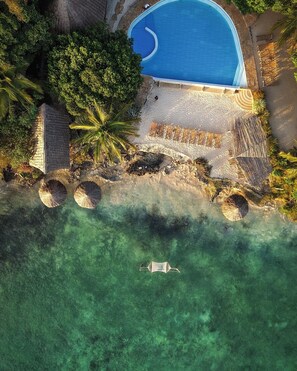 On the beach, white sand, beach massages