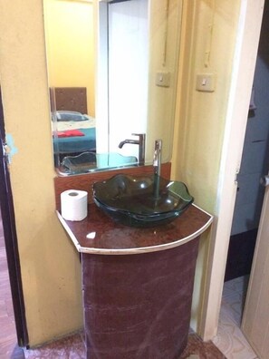 Double Room | Bathroom