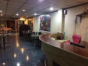 Food court - Sleep Inn Pattaya - Hostel (Pattaya)