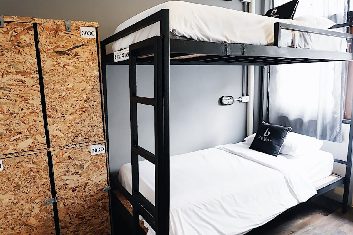 Basic Double Room Single Use, Multiple Beds | Free WiFi