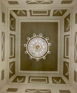 Executive Suite, Accessible | Living area | Flat-screen TV - Palazzo Monga  (Verona)