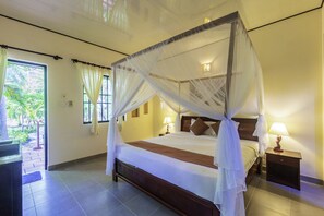 Standard Bungalow | Minibar, in-room safe, desk, blackout curtains - Sea Star Resort Phu Quoc (Phu Quoc)