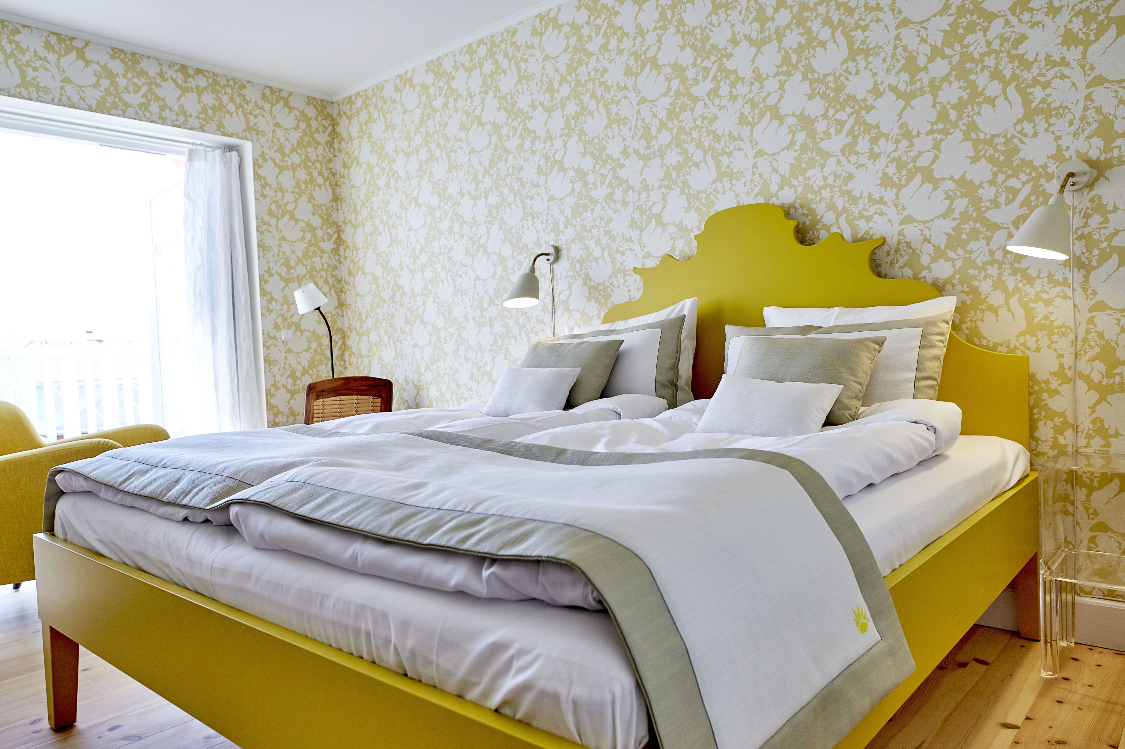 Deluxe Double Room | Hypo-allergenic bedding, down comforters, minibar, in-room safe