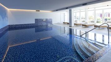 Indoor pool, pool loungers