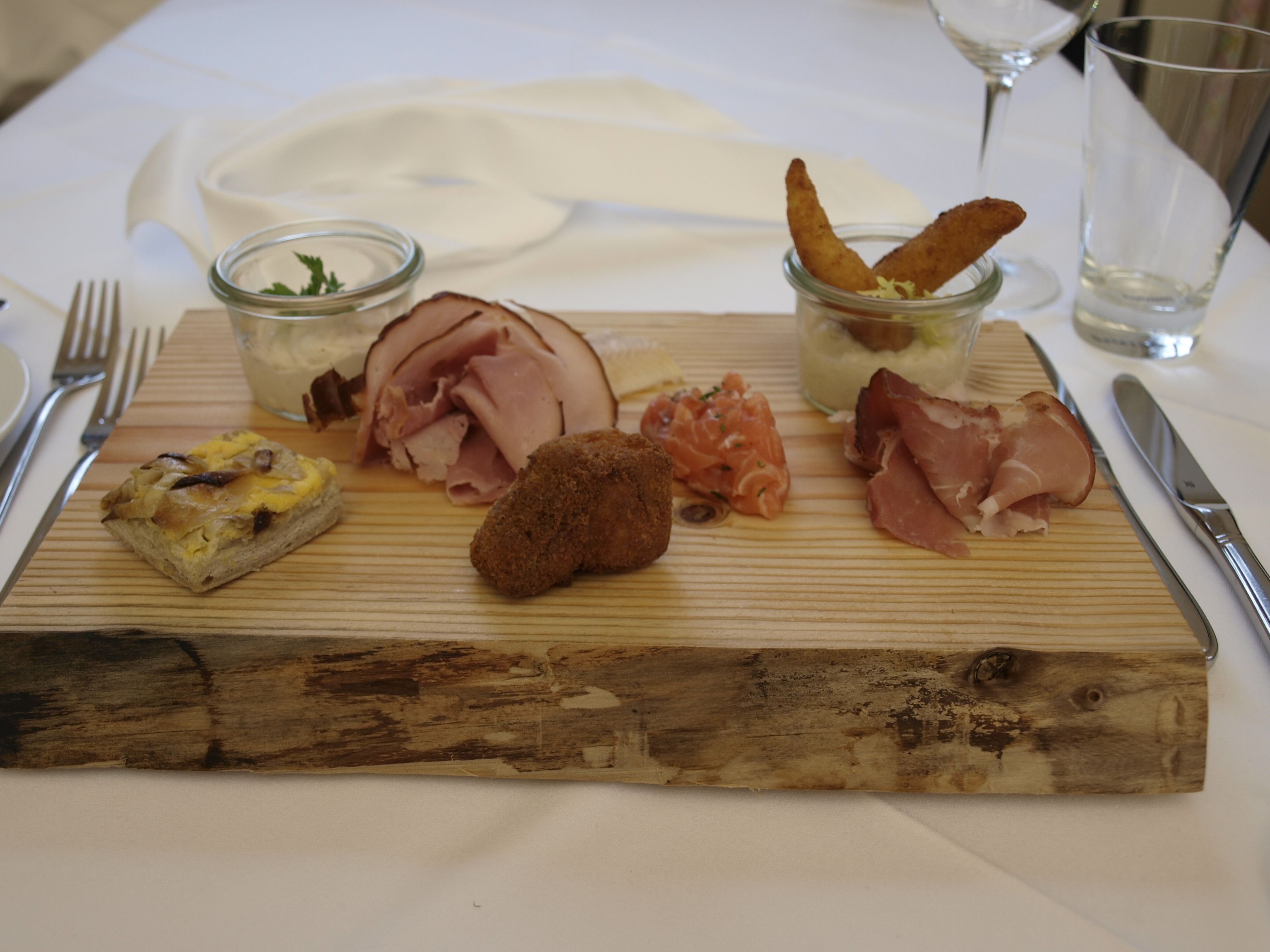 lunch and dinner served, regional cuisine