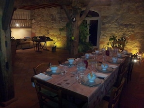 Family dining - Moulin d'Encor (Seysses-Saves)