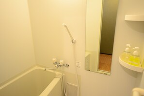 Hair dryer, bidet, towels - Grateful - Hostel (Kyoto)