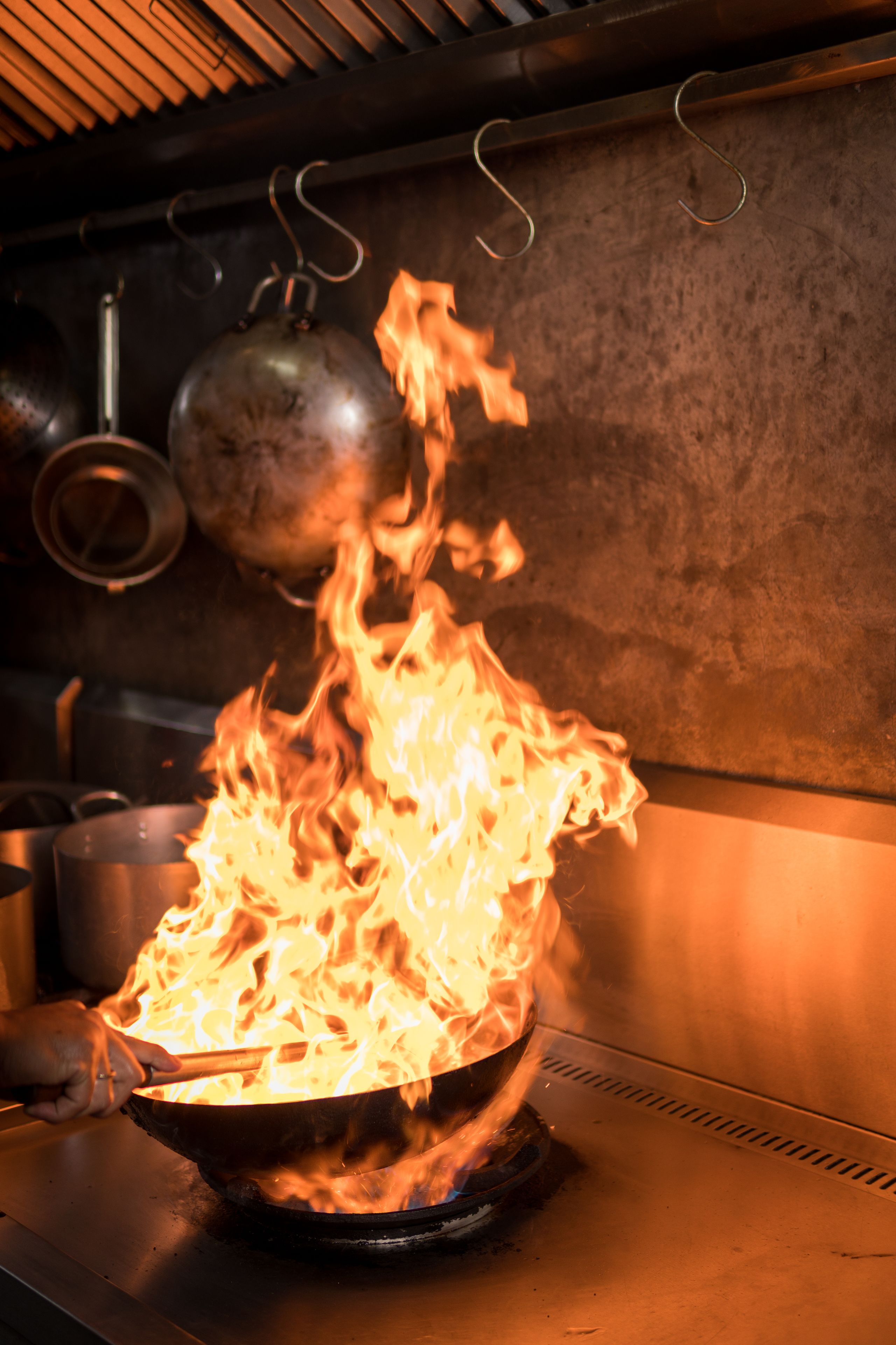 2 restaurants, breakfast, lunch served; local and international cuisine