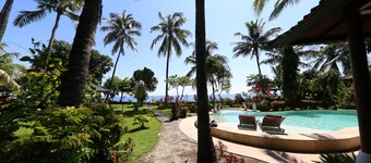 Felicianas Resort